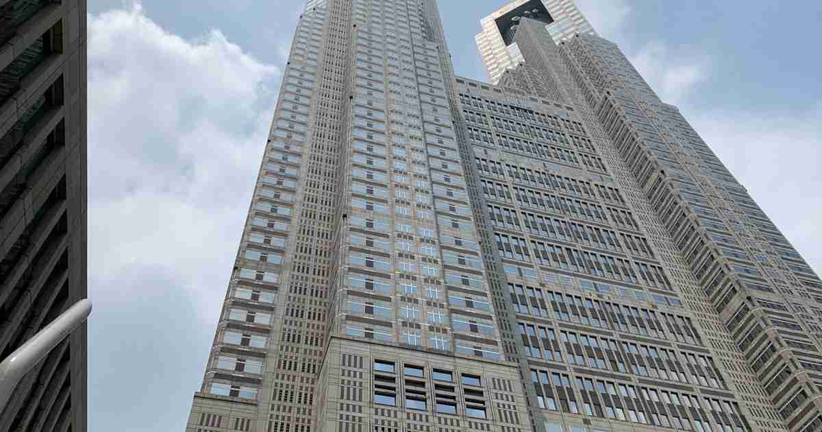 東京都、私立中の授業料支援を最大12万円に増額　所得制限なし | 毎日新聞