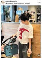 堂安律の美人妻 ベビーカーにエルメスのバーキン、ボッテガにロエベ…ママバッグも洗練!「髪はひとつ結び一択!笑」近況報告