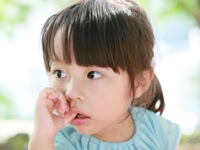 指しゃぶりをするお子さんをお持ちの方いますか？