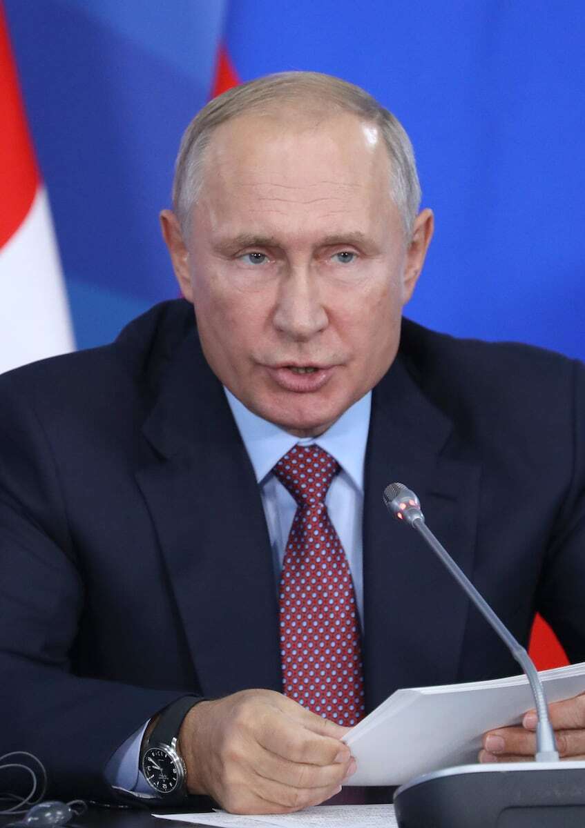 ＜独自＞ロシア、プーチン氏初上陸の択捉島周辺で軍事演習通告　日本政府は厳重抗議（産経新聞） - Yahoo!ニュース