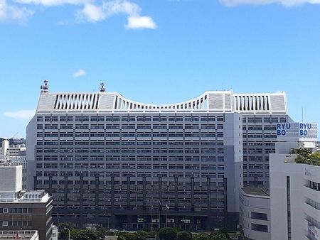 沖縄知事選、ポスターやのぼり旗367件に撤去命令　県選管が公選法違反と判断（沖縄タイムス） - Yahoo!ニュース