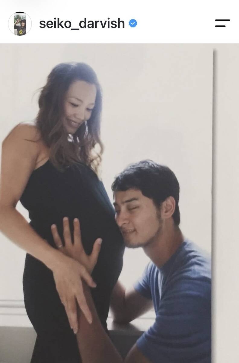40歳迎えたダルビッシュと妻・聖子さんが結婚10周年! 思い出の「コートウェディング」ショット披露