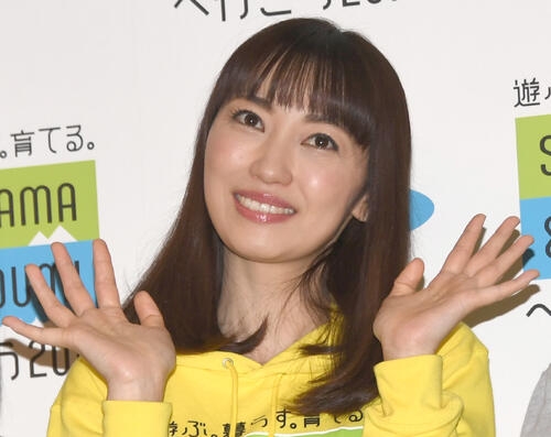 元モー娘。飯田圭織「年齢イジリはほどほどに」45歳の誕生日に「いつまで経っても美人すぎ」 - 芸能 : 日刊スポーツ