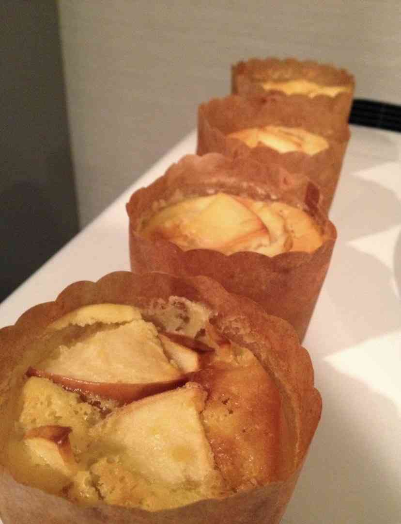 用意した朝食を息子が食べずに注意したら「お母さんの料理はまずいから食べたくない」と…「まずいなら食べなくていい。今後は自分で食事を用意しなさい。お金は渡す」と言った話が議論に