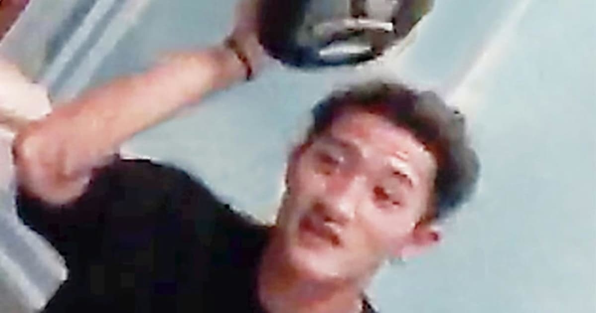 『SnowMan』リーダー・岩本照「未成年女子とラブホで飲酒」 | FRIDAYデジタル
