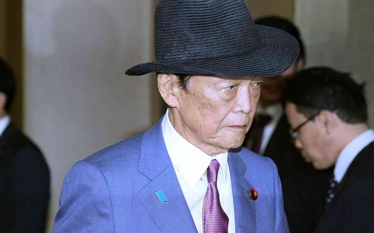 麻生太郎氏は85歳…なぜ国会議員には「定年」がないのですか？〈池上彰氏が解説〉 | 文春オンライン