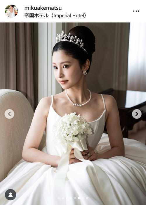 堂安律の美人妻 ベビーカーにエルメスのバーキン、ボッテガにロエベ…ママバッグも洗練!「髪はひとつ結び一択!笑」近況報告