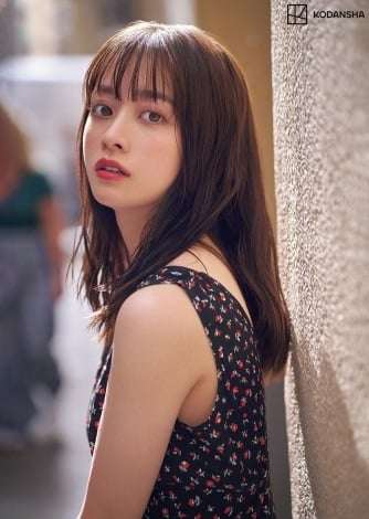 橋本環奈、5年ぶり「写真集」初登場7位 「こんな環奈ちゃん見たことない」「可愛すぎる」と反響の話題作
