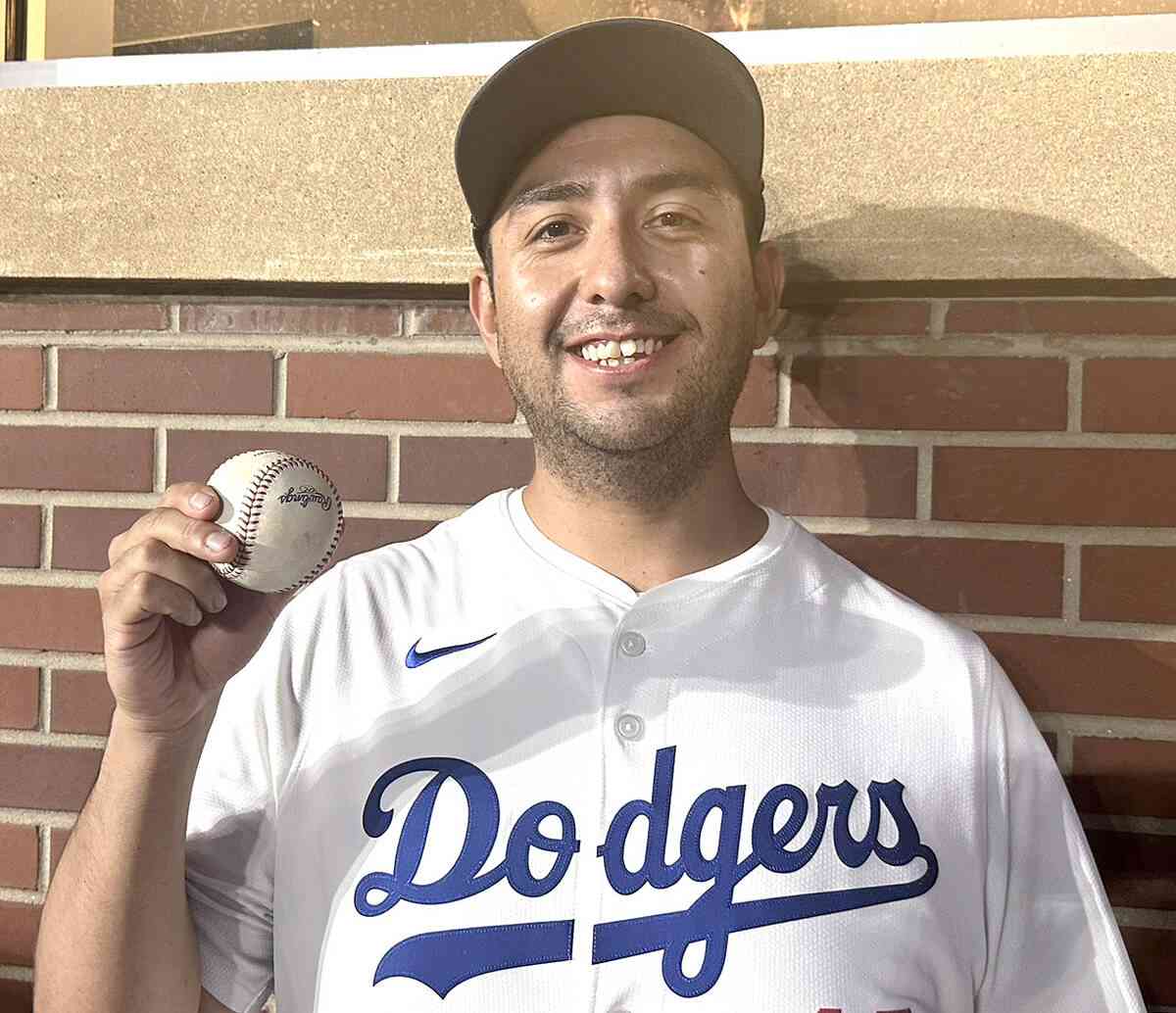大谷翔平の２８号ボールをキャッチしたのはコロラド在住のドジャースファン　でも山本由伸派「あの男は伝説だ」 - スポーツ報知