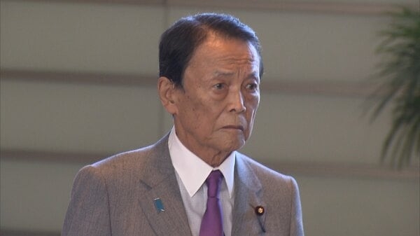 高市総理が麻生副総裁と2人だけで昼食　内閣改造や党の役員人事など今後の政権運営のあり方で意見交換か｜FNNプライムオンライン