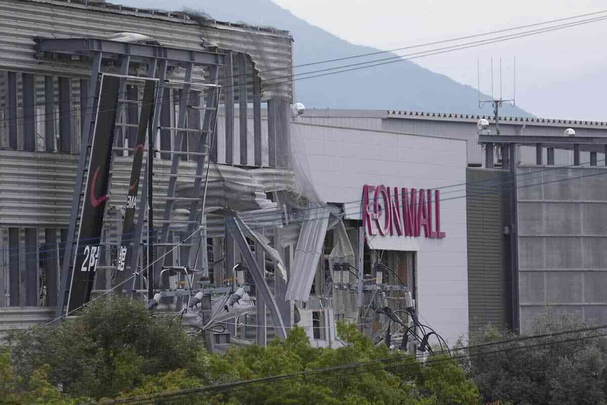 イオンモール熊本、爆発10分前に屋上から脱出…隣の車から「避難した方がいい」　緊迫の一部始終（ENCOUNT） - Yahoo!ニュース