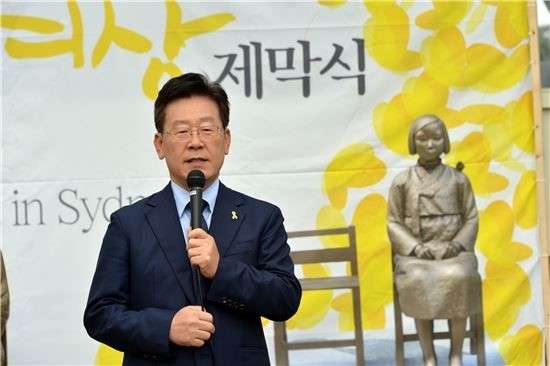 李大統領、日韓協力拡大を表明　歴史問題「相手の痛み理解を」