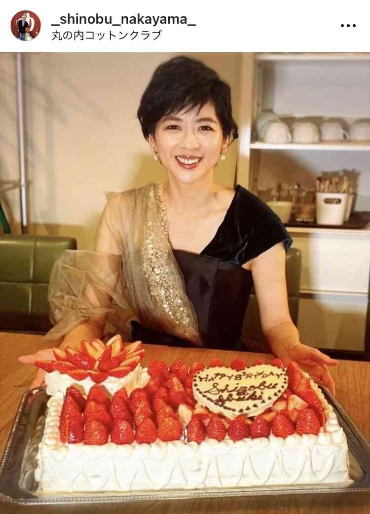 芸能人が誕生日を祝ってる画像を貼るトピ