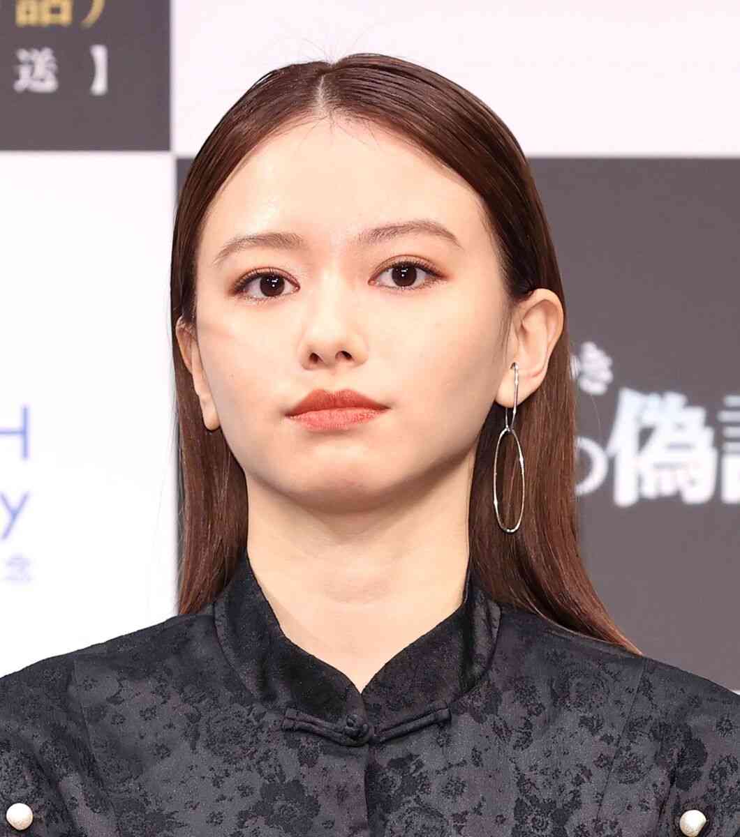 山本舞香　所属事務所「エイジアプロモーション」退所を報告　今後についても言及「他事務所への移籍は考えておりません」現在第１子妊娠中 - スポーツ報知
