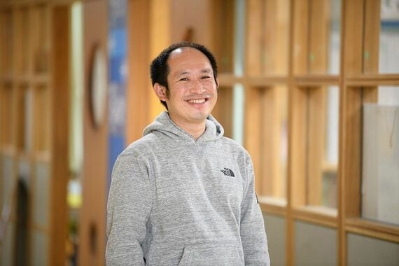 「廊下を歩く子」を教室に戻さない…児童700人超の公立小が「一斉指導」をやめたら→