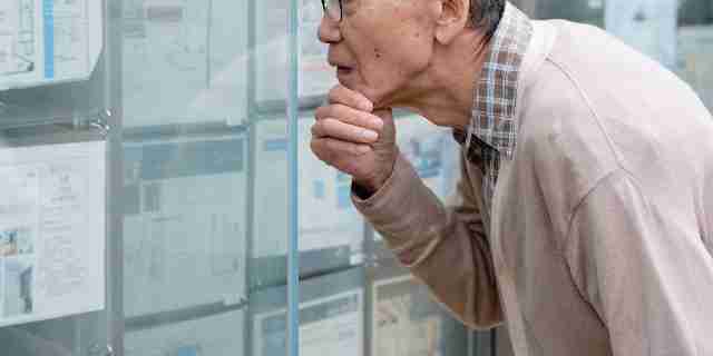 「家を買えずに50代、賃貸は何歳まで住める？」高齢者の物件探し“100件お断り”のケースも…「年齢理由に入居NG」法的な問題は | 弁護士JPニュース