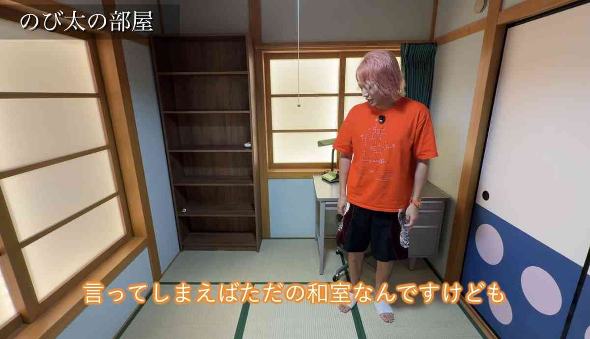 東海オンエア・てつや 構想5年で完成した豪邸披露 妻の峯岸みなみ「金銭的な負担も、すべて大黒柱が」