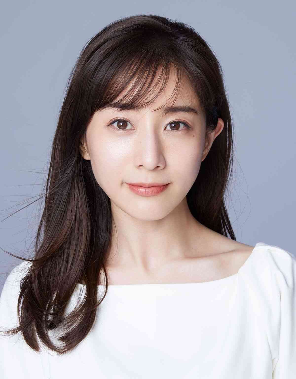 チヤホヤされないと気が済まない女性