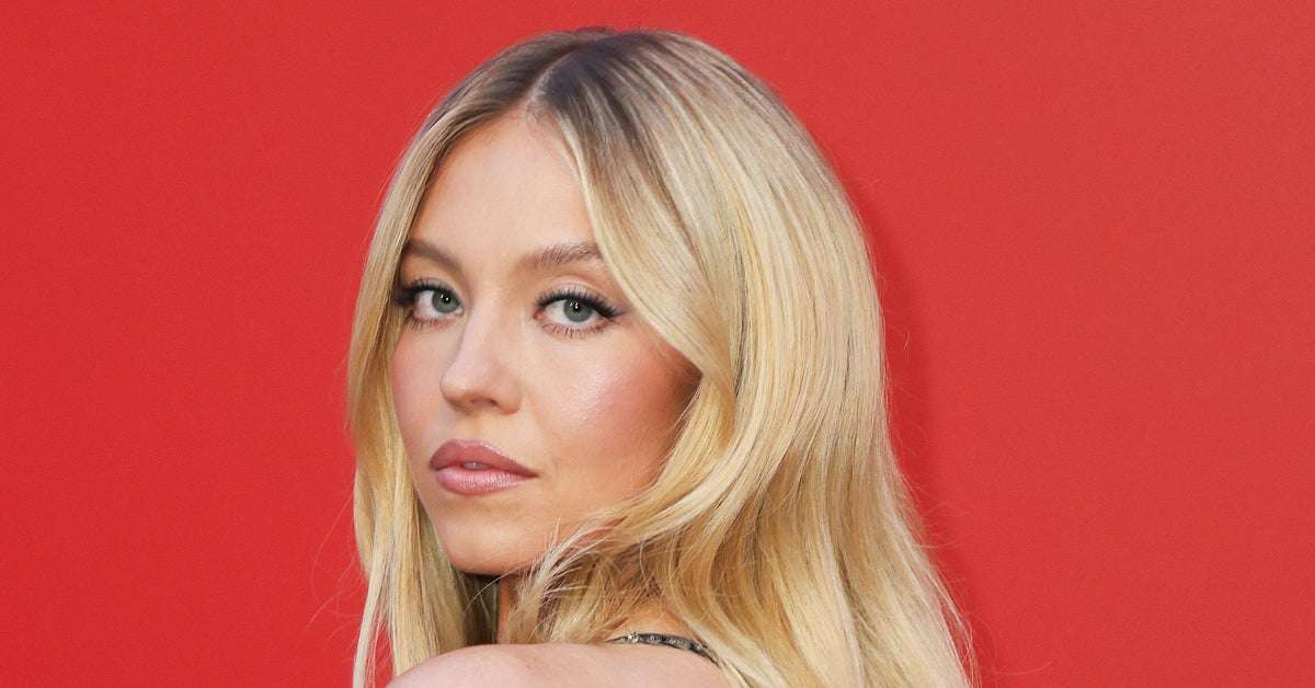 米俳優のヌード広告に女性アスリートらが反発「女性を性的に扱うのはやめて」「ミソジニーを詰め込んでいる」 | ハフポスト WORLD