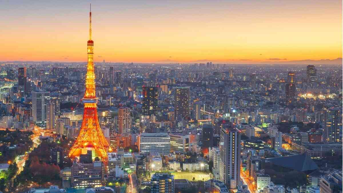「現代の億ションしょぼすぎて涙出てきた」「大金払う価値ある？」1億円の新築3LDKにSNSで嘲笑…なぜ“憧れの住まい”は豪華ではなくなったのか | 集英社オンライン