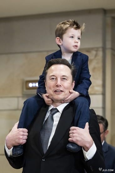 イーロン・マスク氏がX上で日本のテレビ局買収について質問し話題に「日本の政府は許可するでしょうか?」