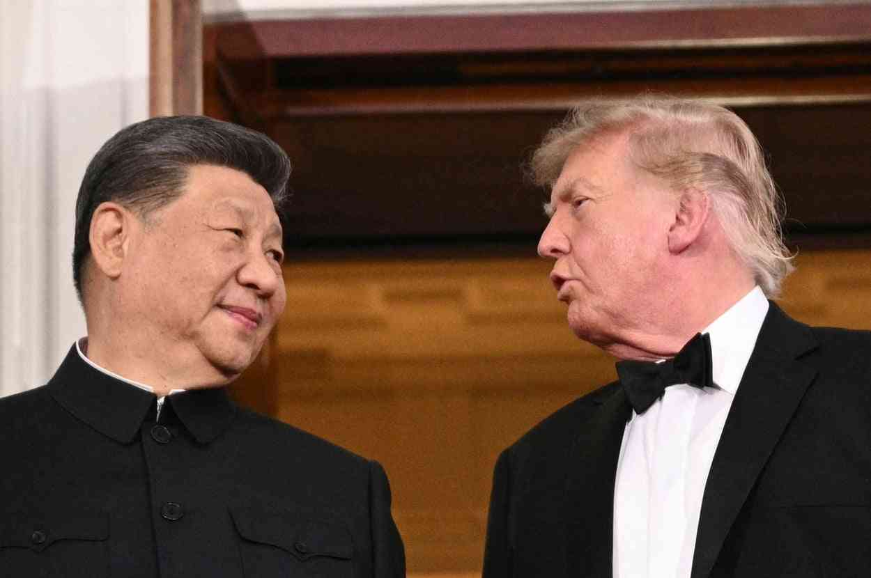 「本当に恥ずかしい」トランプ氏、歴代大統領の肖像画を前に “軽薄な言動” →習近平氏は「大笑い」