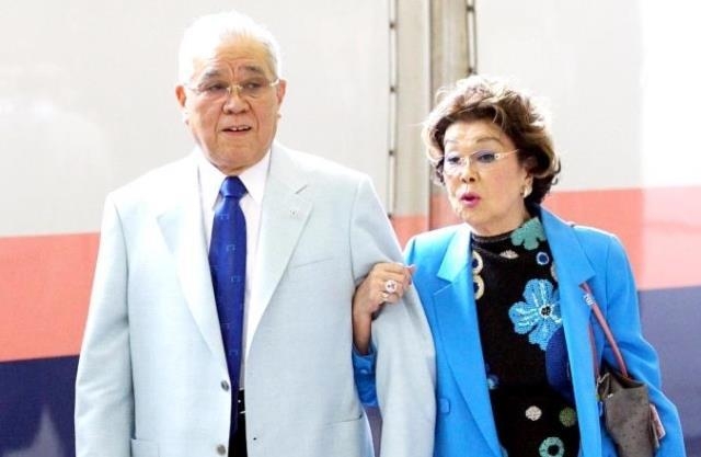 ノムさん、沙知代さんの経歴「１００％全部嘘でした。俺に全部嘘を言っていた」 - スポーツ報知