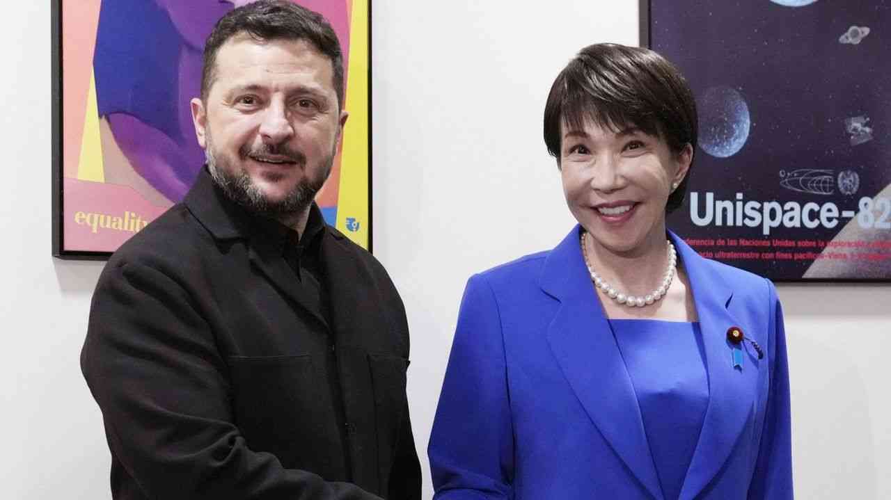 首相 ゼレンスキー大統領と初会談 - Yahoo!ニュース