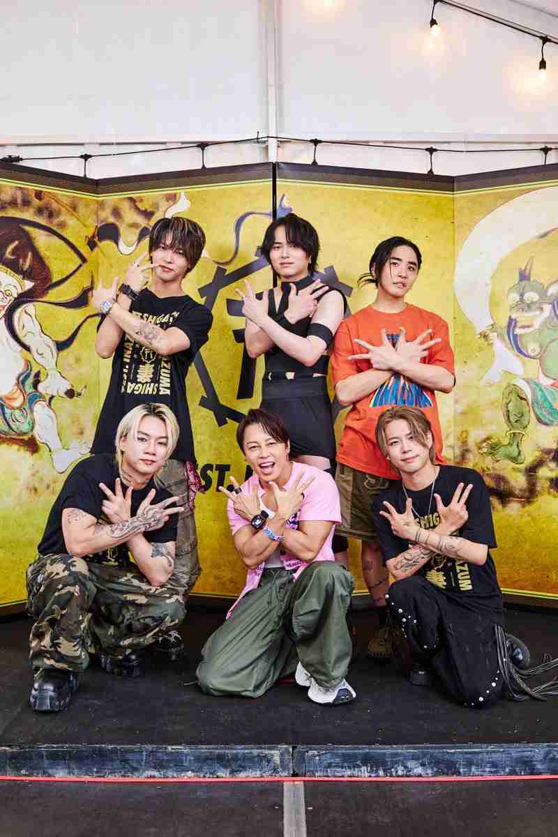 フェスで『HOT LIMIT』衣装着用→一夜で韓国フォロワー2000人減　Novelbright竹中雄大「文化の違いは仕方ない」