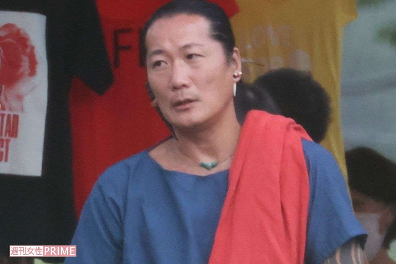 【独占】殴る蹴る、強制丸刈り…被害者が告発！ 広末涼子の夫 キャンドル・ジュン氏、元事務所スタッフへの暴行と愛人囲み | 週刊女性PRIME