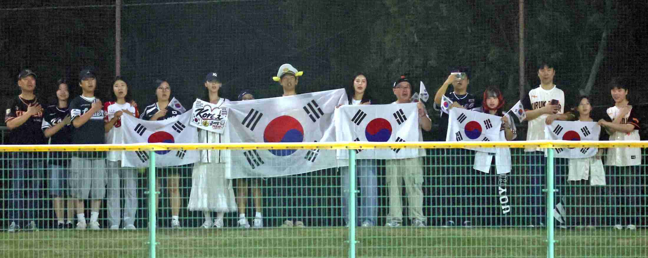 「プロが社会人に負けた」「屈辱」アジア大会・野球　社会人日本代表に負けた韓国代表に韓国メディアも衝撃　兵役免除かかりＷＢＣメンバーずらりもまさかの完封負け「韓国野球の歴史に再び惨事」（デイリースポーツ） - Yahoo!ニュース