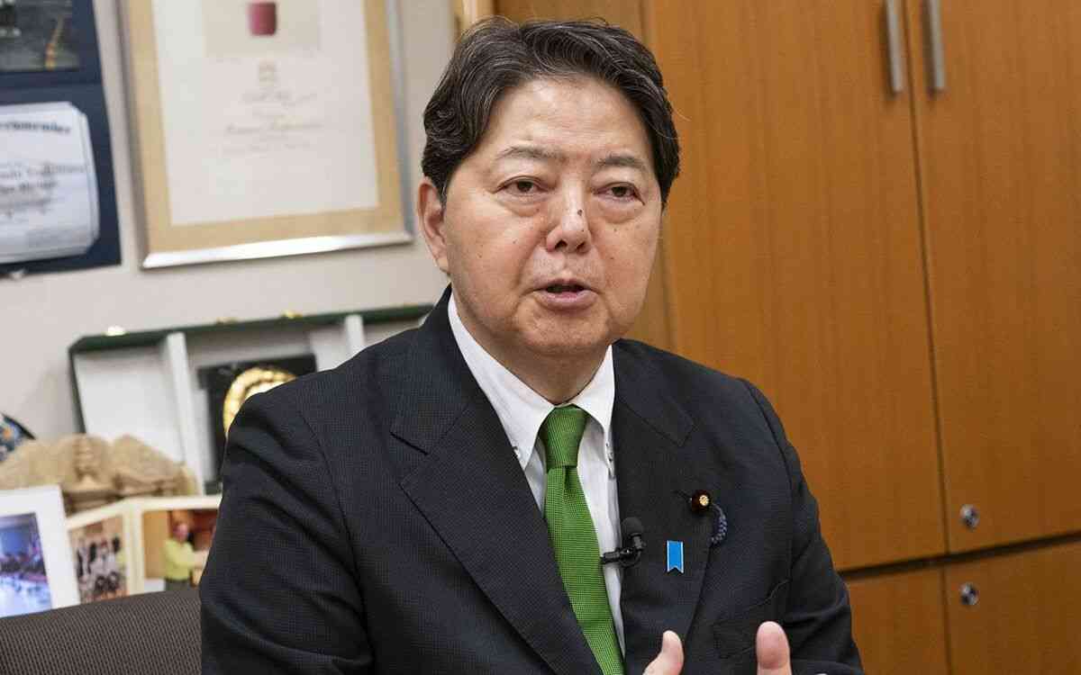 林芳正がわずか1年で政治資金1300万を会食に使っていた　うなぎ、ステーキ…老舗フグ屋では「芸者さんを呼ぶこともできる」VIP待遇も | 文春オンライン