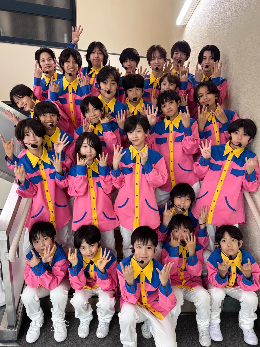 秋元康バッシングで蒸し返された「セクシー小学生アイドル」の歌詞があまりにエゲツない