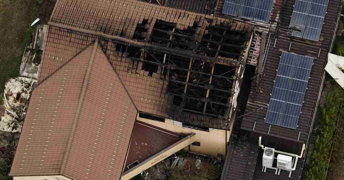 岐阜のケーキ店で火災、死者3人に　店主の同級生ら会合中か