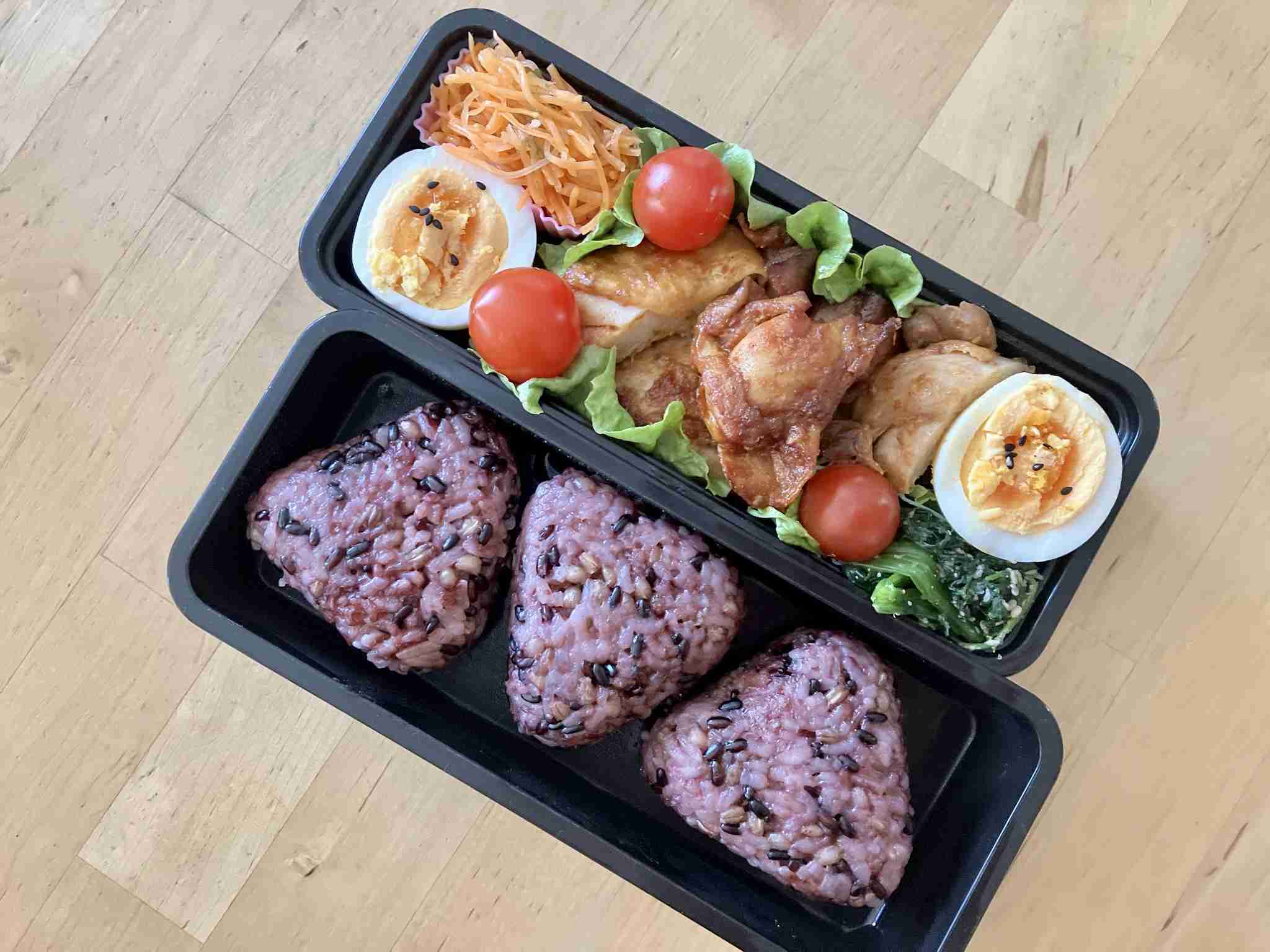 おにぎり弁当の画像が見たい
