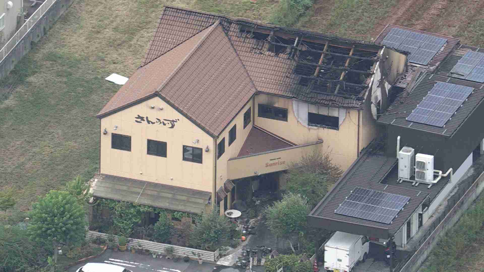 ケーキ店3人死亡火災　焼け跡からガソリン携行缶、複数刃物　死亡した会社役員の男性が持ち込んだか　岐阜・本巣市（FNNプライムオンライン（フジテレビ系）） - Yahoo!ニュース