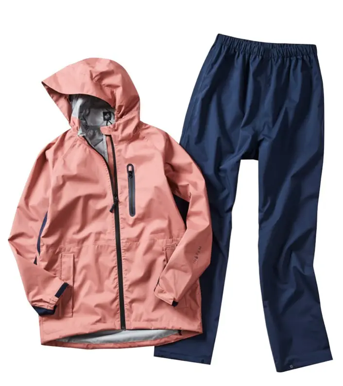 防災グッズに「服」入れてる？ ユニクロ・GU・ワークマンの優秀アウターと、災害別に備えたい避難時の服装