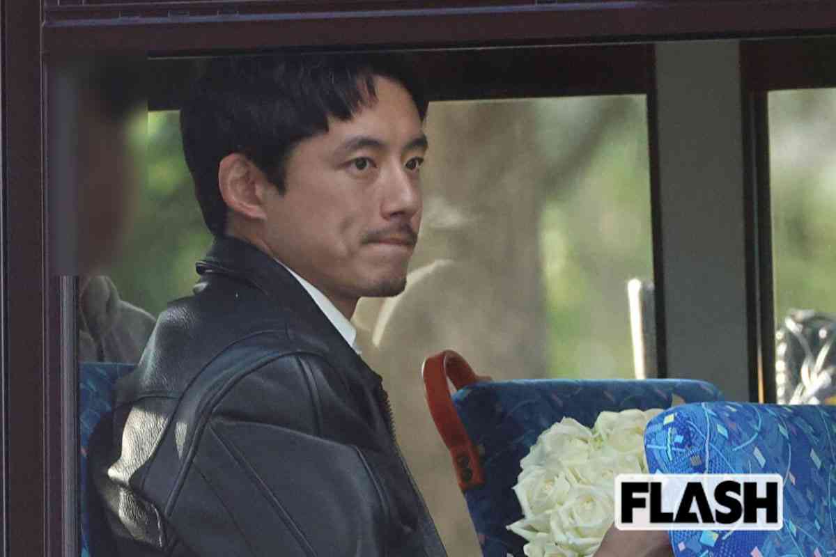 坂口健太郎の夫婦喧嘩・警察介入報道を事務所が「暴力振るった事実は一切ない」声明も…いまだにくすぶる“通報に至った謎” | Smart FLASH/スマフラ[光文社週刊誌]