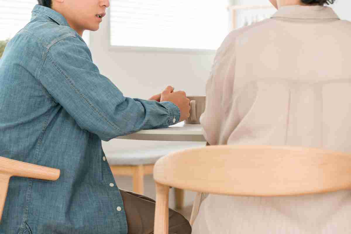 「結婚したら家計折半が当たり前」だからこそパートナーの推し活支出に不寛容になるZ世代の若者たちの本音 「メン地下アイドルに月5万円使われるのは納得できない」 | マネーポストWEB