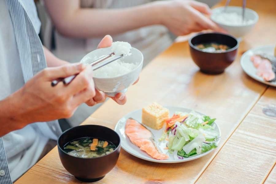 「魔法みたいにいろんなごはん作る」　毎晩