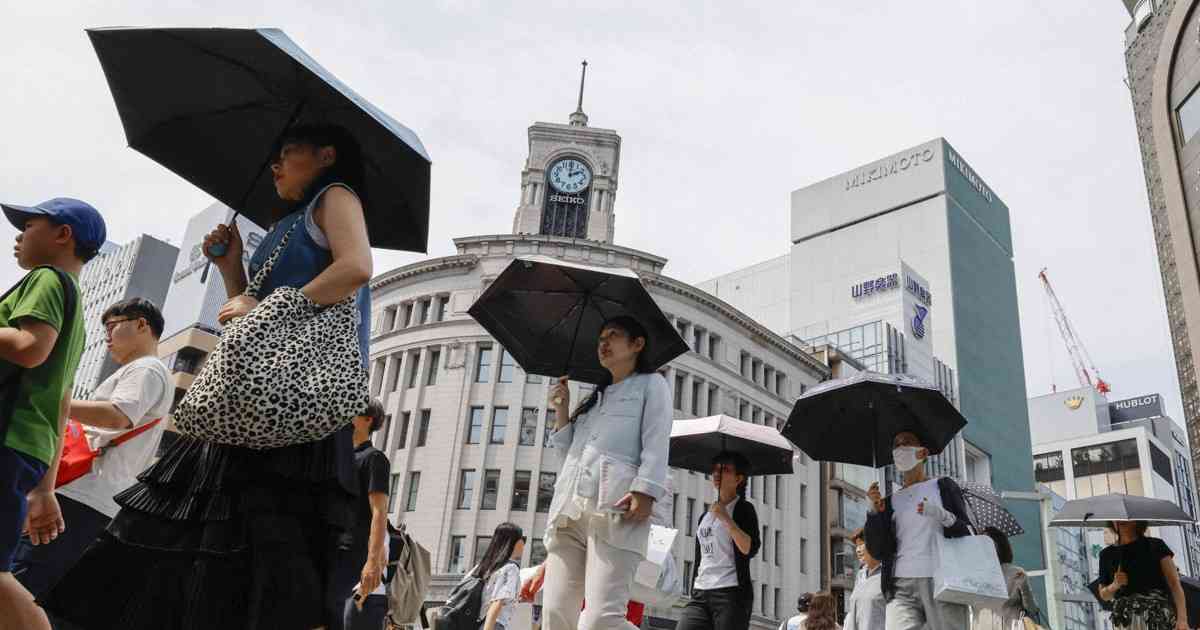 日本の総人口、1億2297万人　5年で317万人減　国勢調査 | 毎日新聞