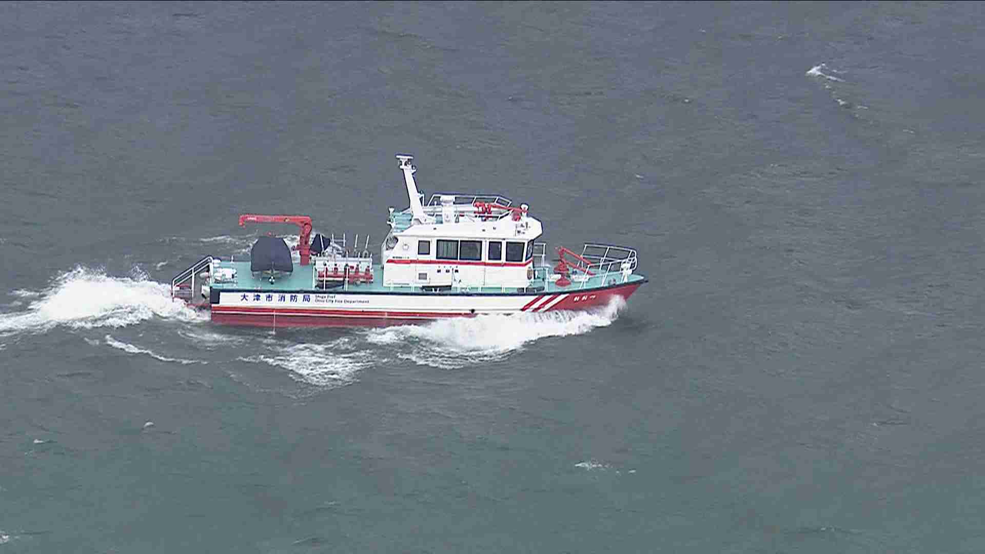 琵琶湖で水上バイクの３人が一時行方不明に　２人は救助され命に別状なし　１人は依然見つからず　２２日の早朝から捜索再開（ABCニュース） - Yahoo!ニュース