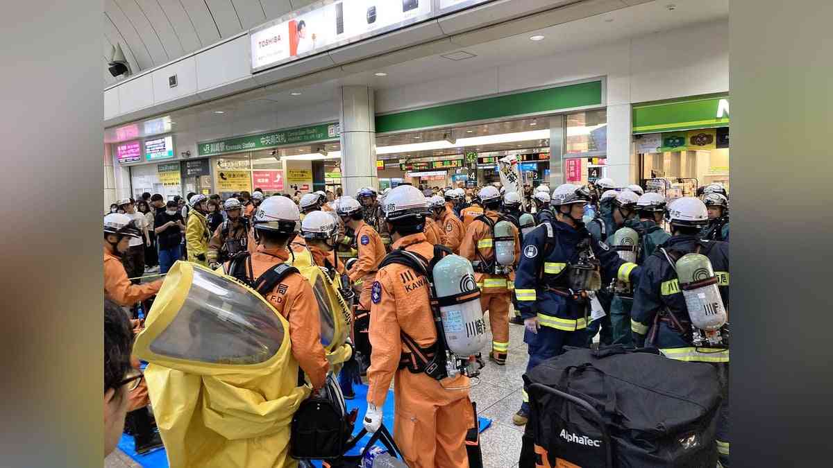 ＪＲ東海道線車内でスプレー噴霧疑い、１６歳少年逮捕…夫婦と子供の計３人が喉の痛み : 読売新聞