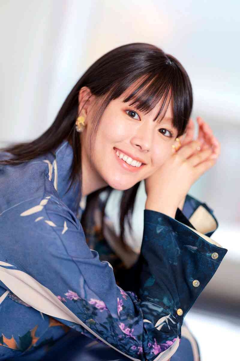 唐田えりか、2024年から日本と韓国の2拠点生活へ　「学んで吸収しながら、お芝居をもっと追求したい」