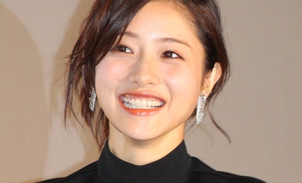 石原さとみ「看護師」発言でバッシング　評論家「たたかれすぎ」 | AERA DIGITAL（アエラデジタル）