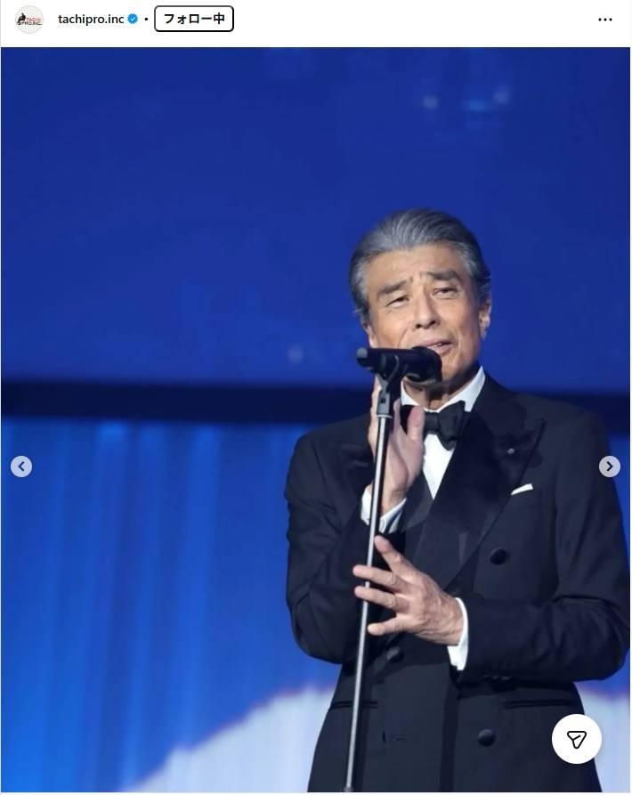 「70過ぎたらシワないと気持ち悪いだろ」76歳・舘ひろし〝自然体〟のアップ写真に「変わっていい」「変に整形するより…」の声