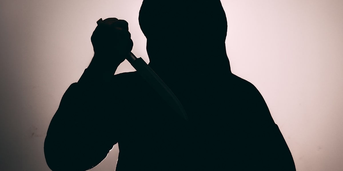 尊属殺人罪とは何か？ その規定が消えた背後にある理由と刑罰の考察|刑事事件コラム