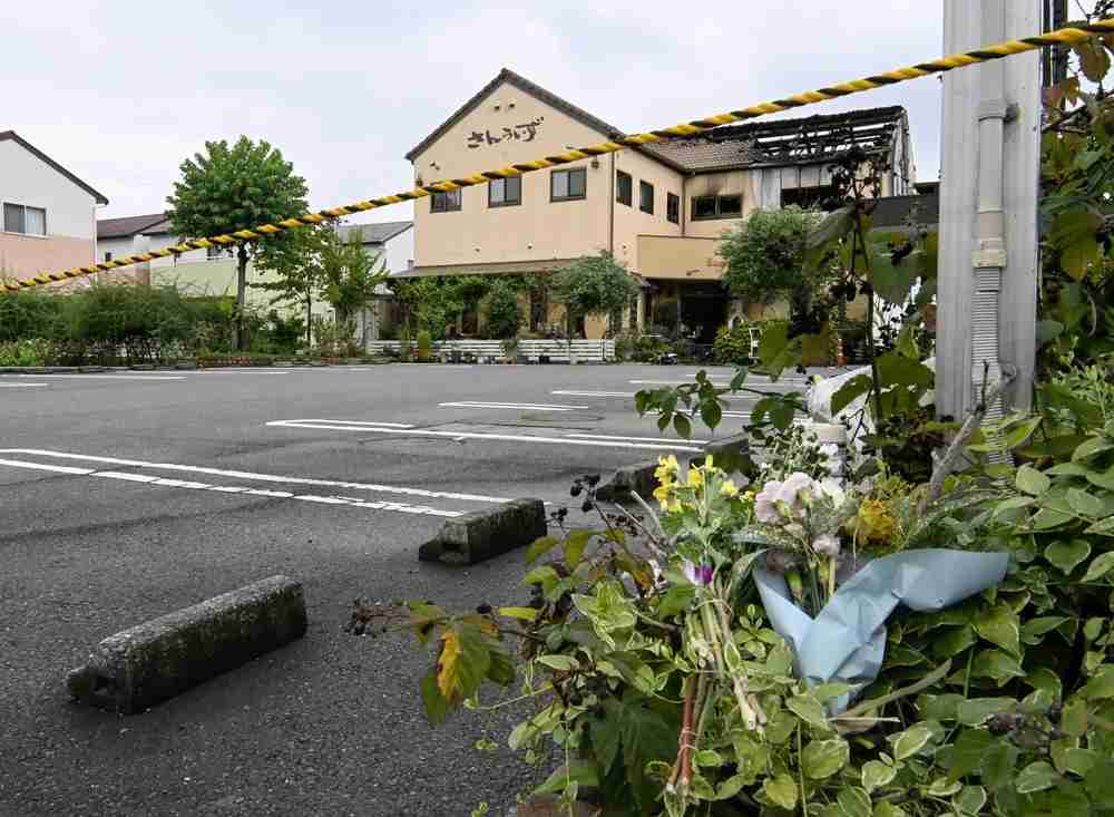 葬祭業男性に「腹を殴られた」　ケーキ店救助の男性、県警へ証言|47NEWS（よんななニュース）