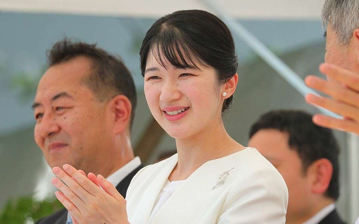 「男系男子への固執はあまりにも反動的である」右派思想を“断片的に模倣”する高市政権の問題点【保阪正康氏が指摘】 | 文春オンライン