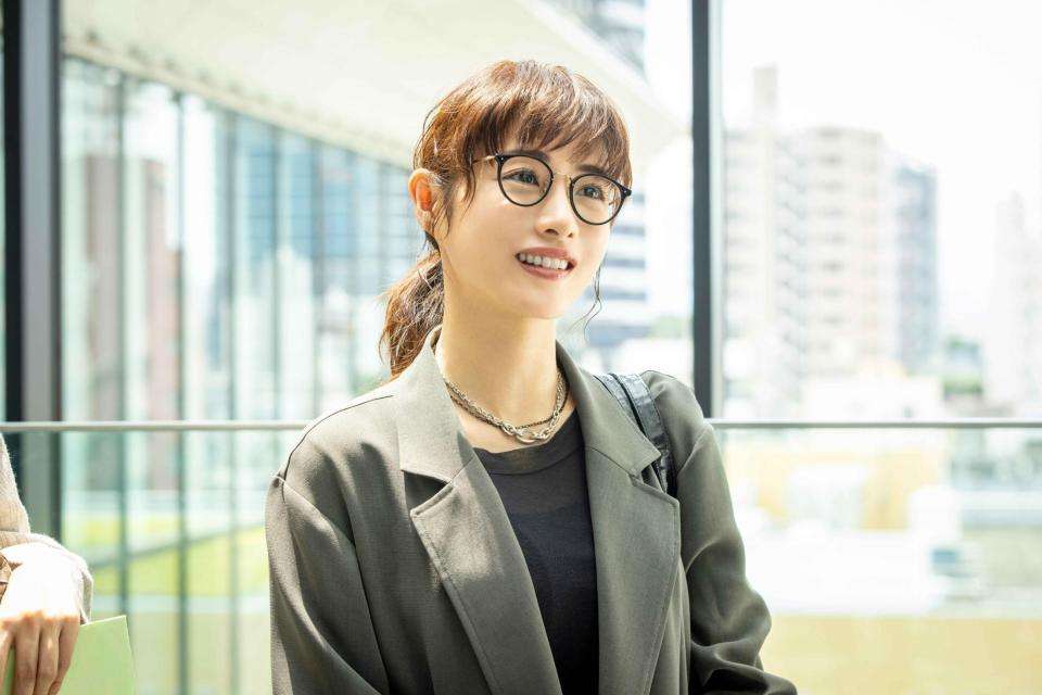 石原さとみ 長セリフは「試練です」 第2子出産発表後、初のドラマ主演「ちょっとパンクしそう」 フジ系「ポリティカルパン」